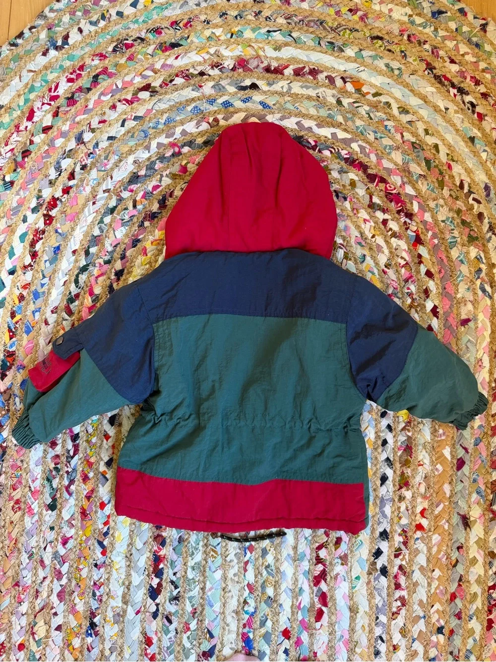 Colorblock Hooded Puffer Jacket for Kids - Green/Navy with Red Accents